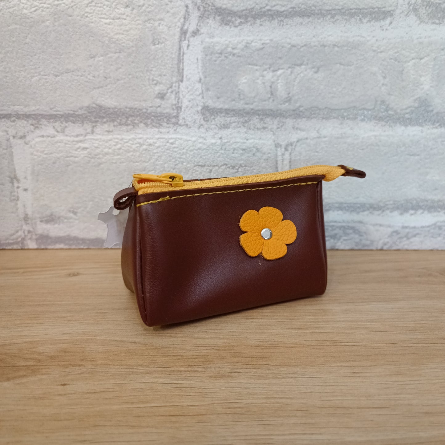 Porte monnaie Triangle (plusieurs coloris)