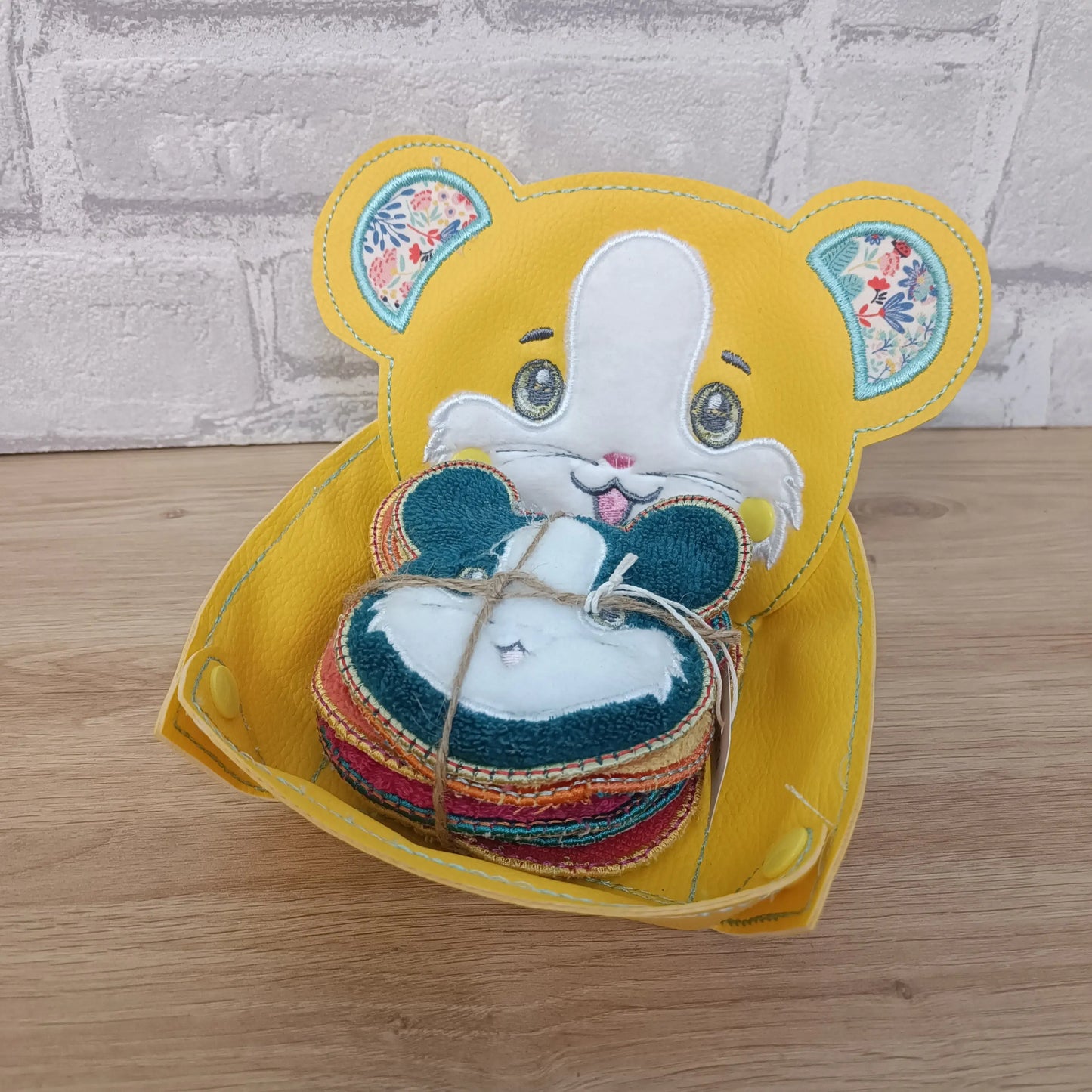Lot de 6 lingettes animal + panière Les Créas de Cathie