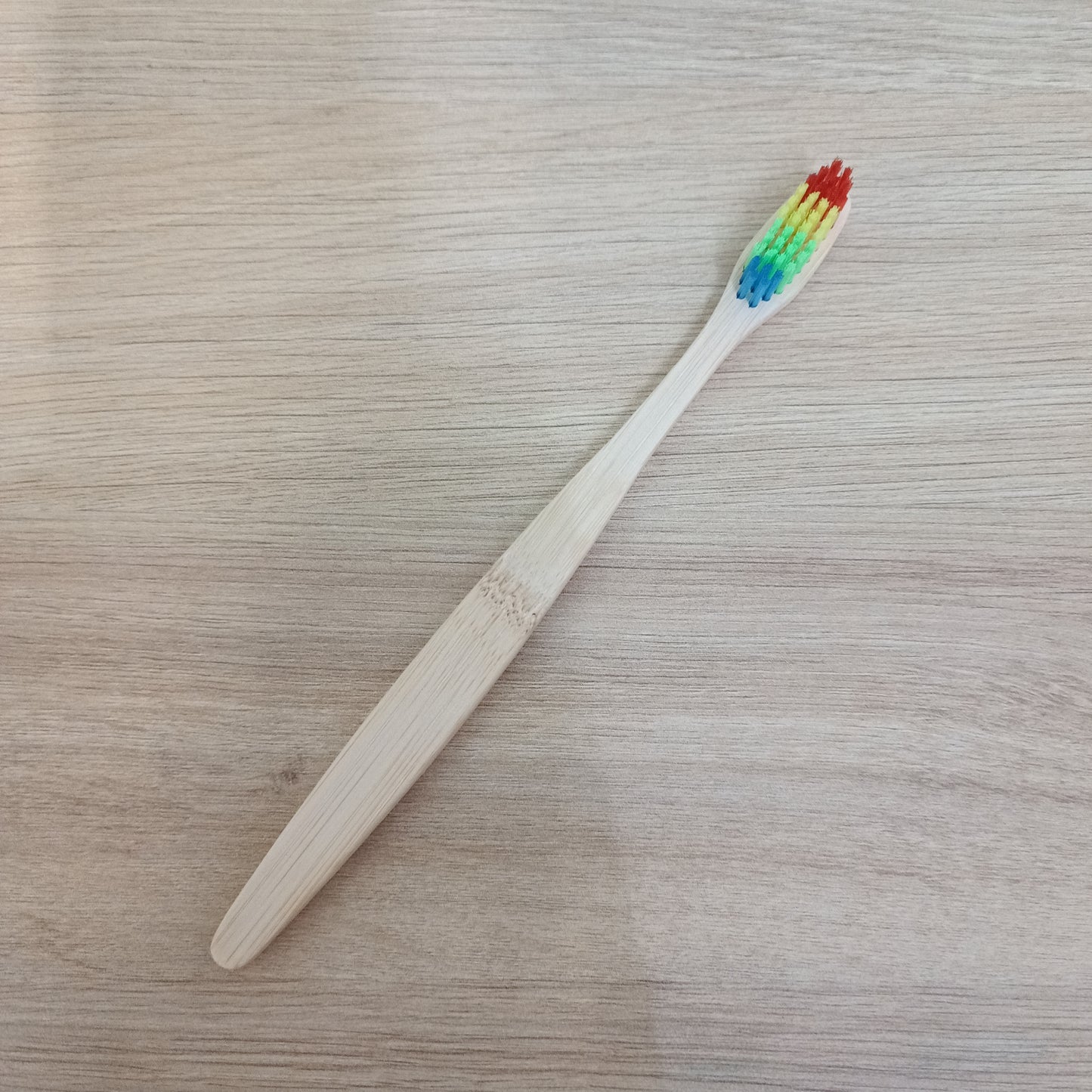 Brosse à dents en bambou (Plusieurs coloris)