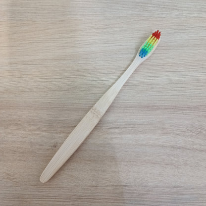 Brosse à dents en bambou (Plusieurs coloris)