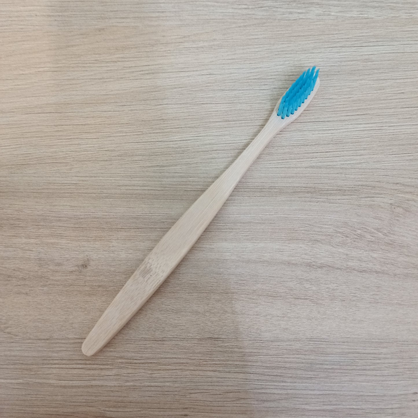 Brosse à dents en bambou (Plusieurs coloris)