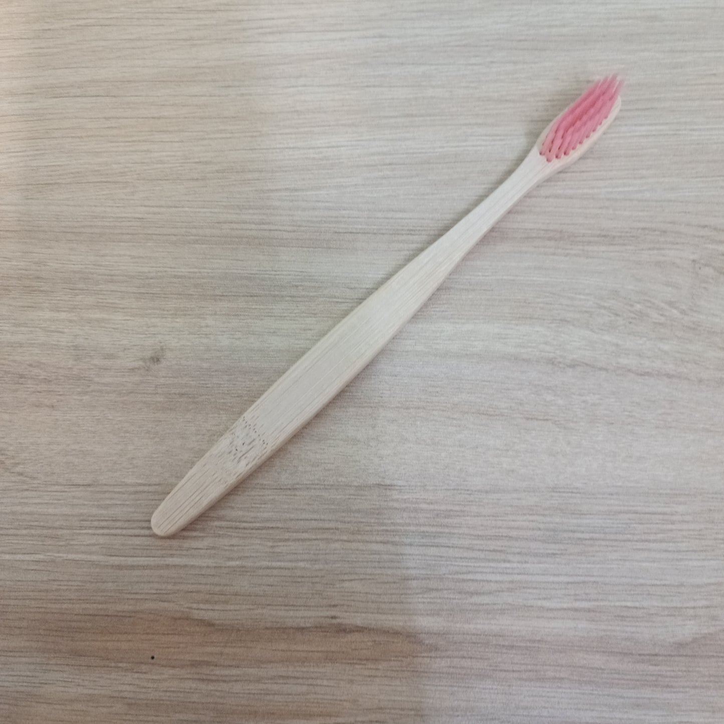 Brosse à dents en bambou (Plusieurs coloris)