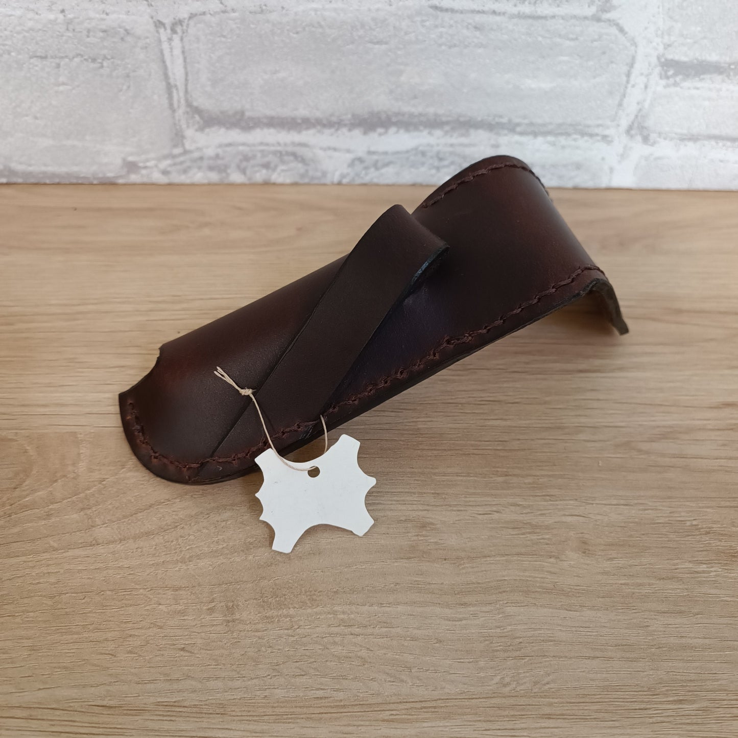 Housse couteau Opinel en cuir (Plusieurs coloris)