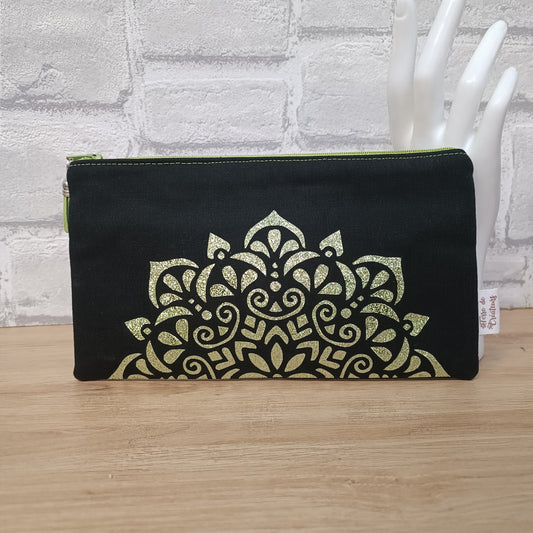 Trousse mandala  (divers motifs et coloris)