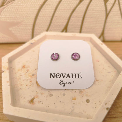 Boucles d'oreilles puce en aquarelle mauve réhaussé de feuille d'argent Novahé Bijoux