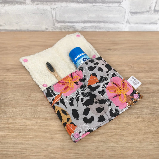 Étui à brosse à dents motif léopard et fleurs