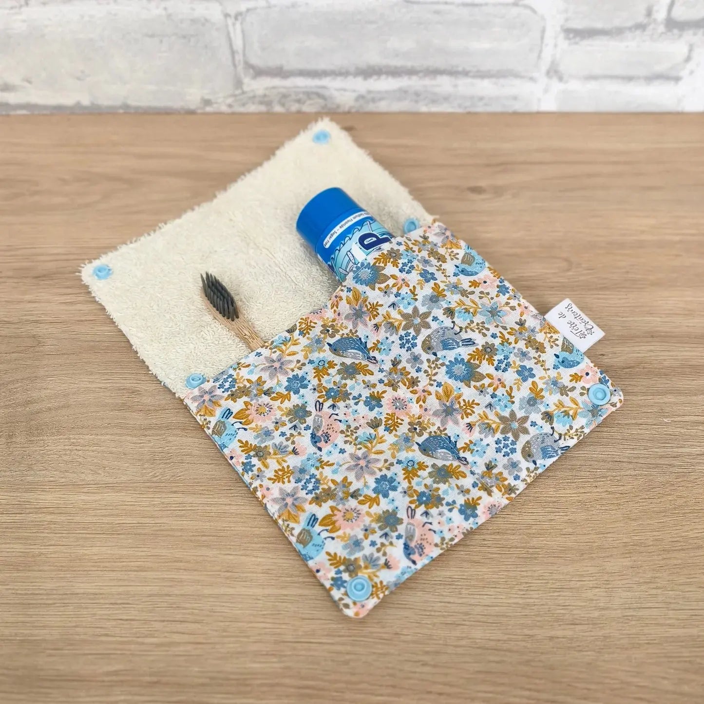 Étui à brosse à dents petite fleurs et oiseaux