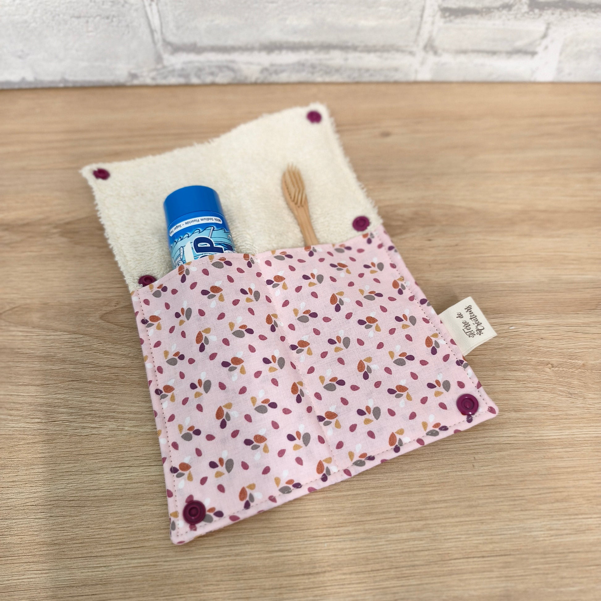 Étui pour brosse à dents en tissu éponge