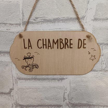 Plaque prénom bébé personnalisée pour décoration de chambre thème pirate