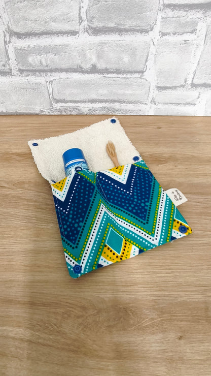 Étui Brosse à Dents et Dentifrice Réutilisable – Pochette en Tissu Terre de Créateurs