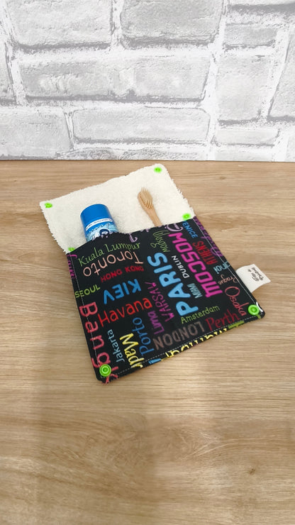 Étui Brosse à Dents et Dentifrice Réutilisable – Pochette en Tissu Terre de Créateurs