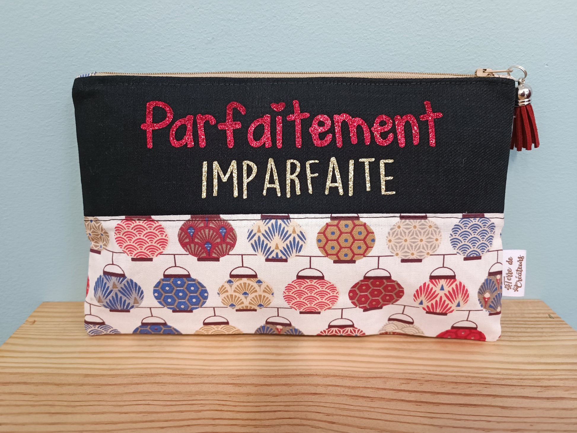 TROUSSE AVEC TEXTE